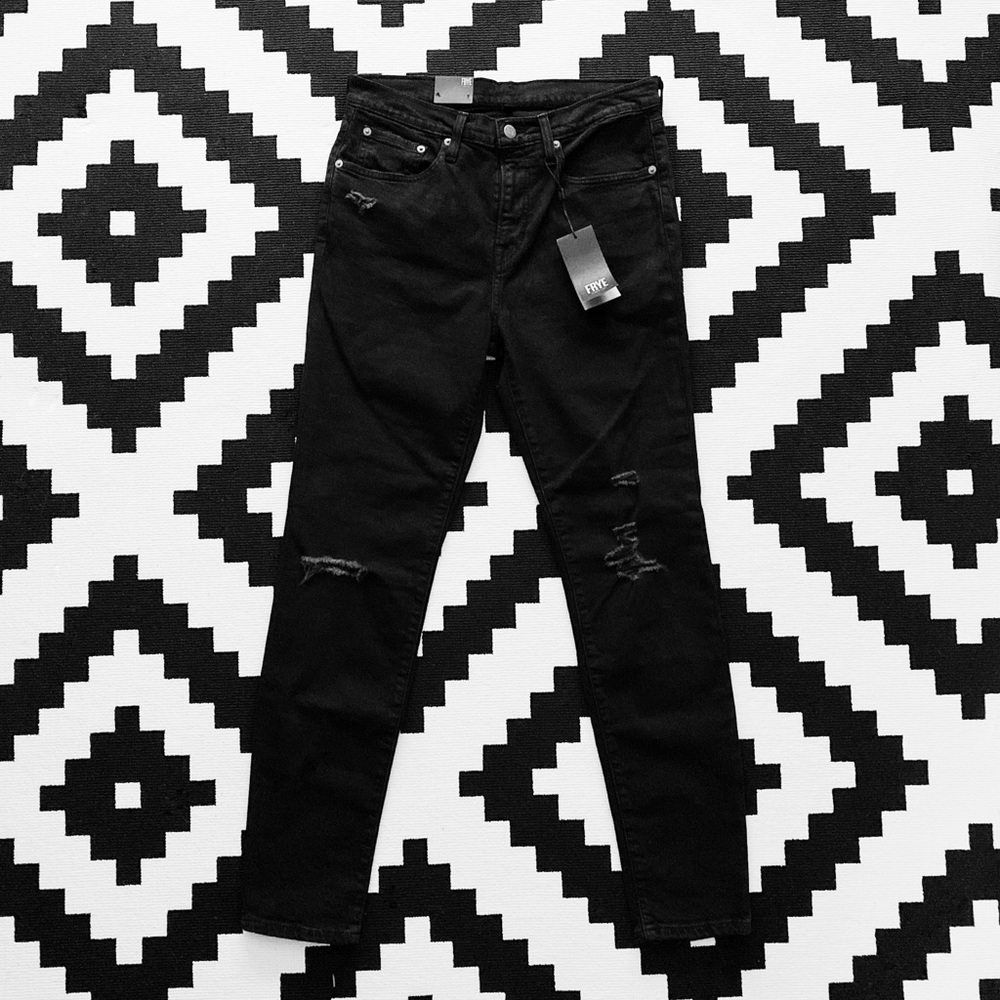 🌟FRYE🌟 BRAND NEW HIGH RISE BLACK SKINNY JEANS